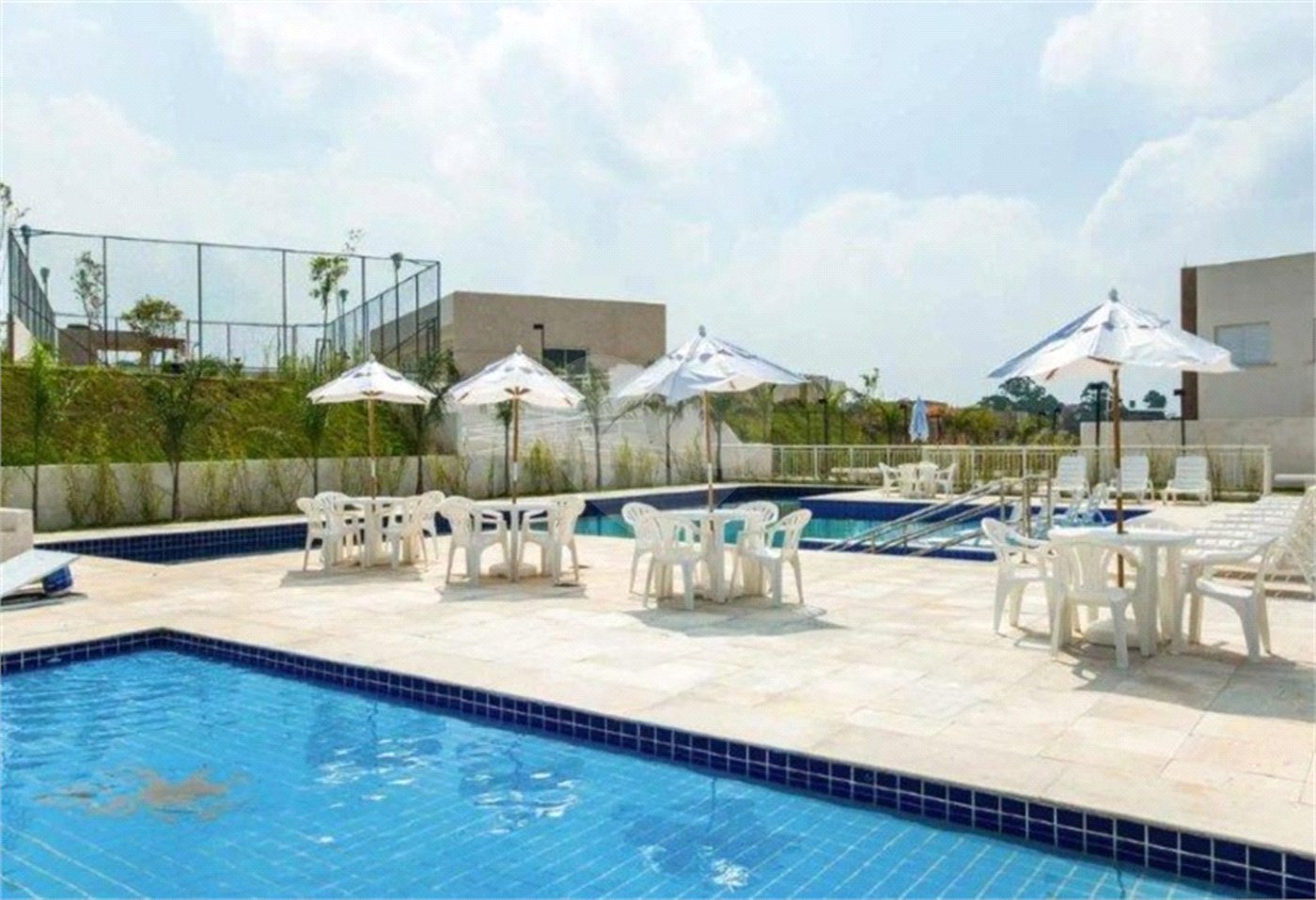 Apartamento à venda com 2 quartos, sendo 1 suíte, em Gramado, Cotia, SP