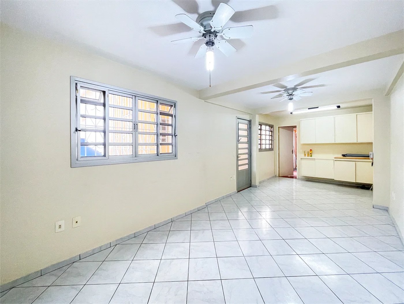 Casa Térrea à venda com 6 quartos, sendo 3 suítes, em Instituto de Previdência, São Paulo, SP