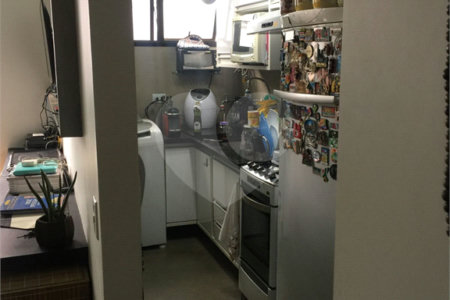Triplex à venda com 1 suíte em Paraíso, São Paulo, SP