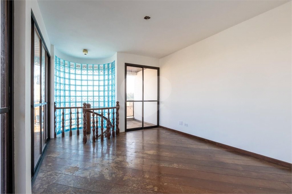 Apartamento à venda com 3 quartos, sendo 1 suíte, em Vila Mariana, São Paulo, SP