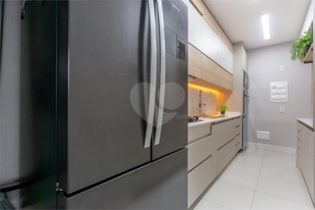 Apartamento à venda com 3 suítes em Jardim Prudência, São Paulo, SP