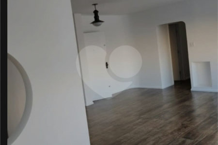 Apartamento à venda com 3 quartos, sendo 1 suíte, em Vila Mariana, São Paulo, SP