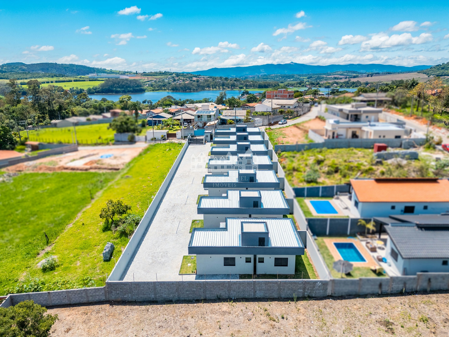 Casa, 3 quartos, 71 m² - Foto 2