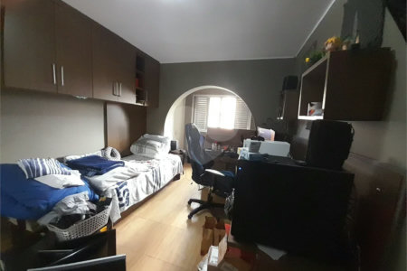 Sobrado à venda com 4 quartos, sendo 1 suíte, em Santana, São Paulo, SP
