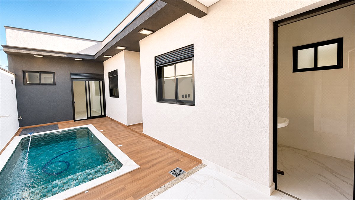 Casa à venda com 3 quartos, sendo 1 suíte, no condomínio Jardim Residencial Villagio Ipanema I, Sorocaba - SP