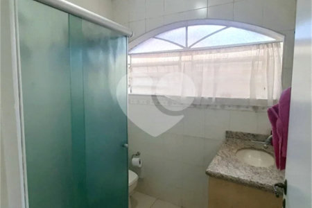 Casa Térrea à venda com 3 quartos, sendo 1 suíte, no Centro, Vinhedo, SP