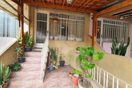 Sobrado à venda com 2 quartos em Vila Paulicéia, São Paulo, SP