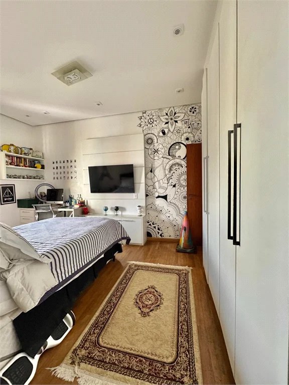 Apartamento à venda com 4 suítes em Vila Suzana, São Paulo, SP