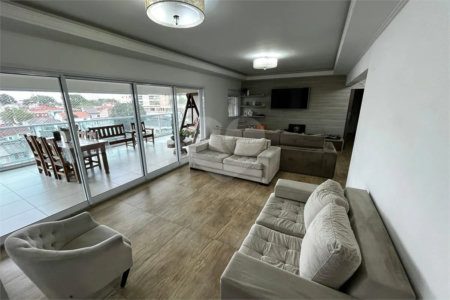 Apartamento à venda com 3 suítes em Santa Teresinha, São Paulo, SP
