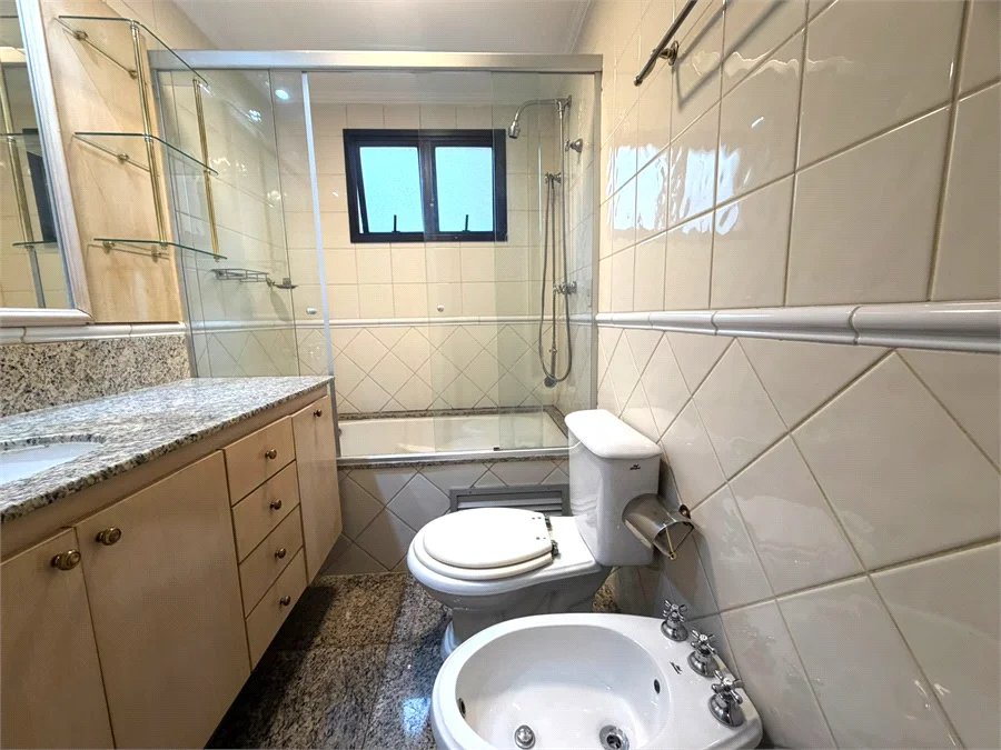 Apartamento à venda com 3 suítes em Vila Suzana, São Paulo, SP