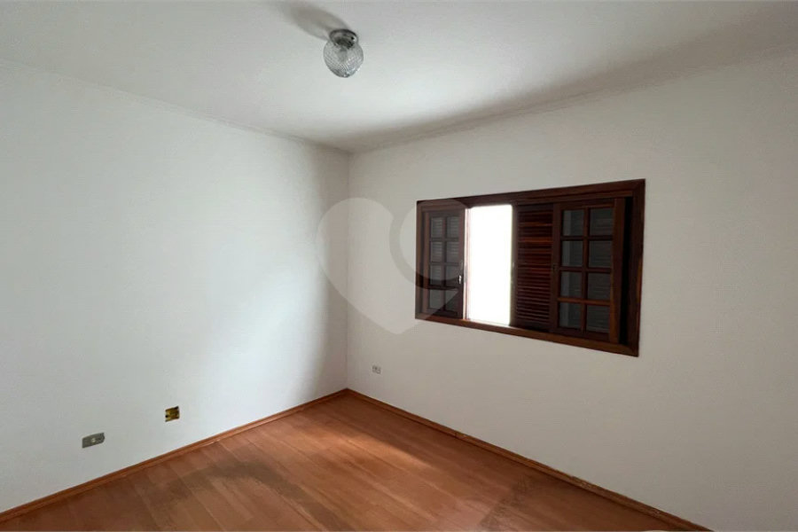 Sobrado à venda com 3 quartos em Vila Nova Cachoeirinha, São Paulo, SP