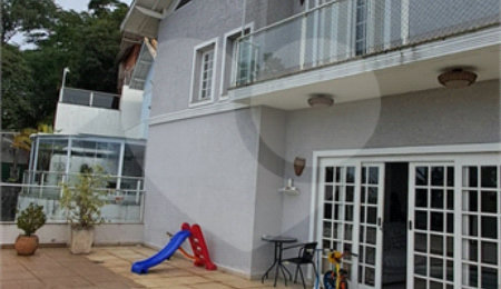 Casa à venda com 4 suítes no condomínio Casa Alto Padrao, São Paulo - SP