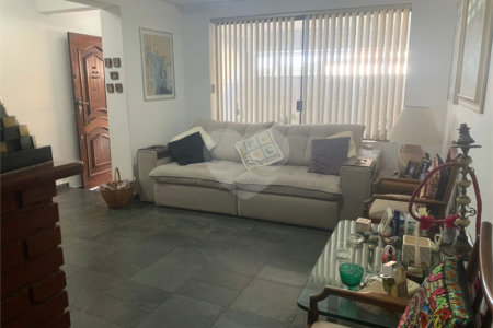 Casa à venda com 3 quartos, sendo 1 suíte,  em Vila Nair, São Paulo, SP
