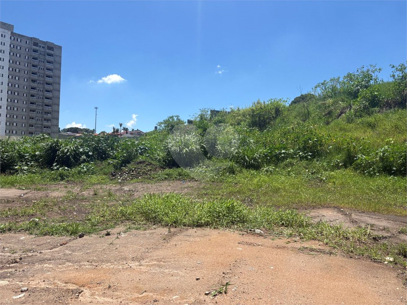Terreno à venda em Vila Suissa, Mogi das Cruzes, SP