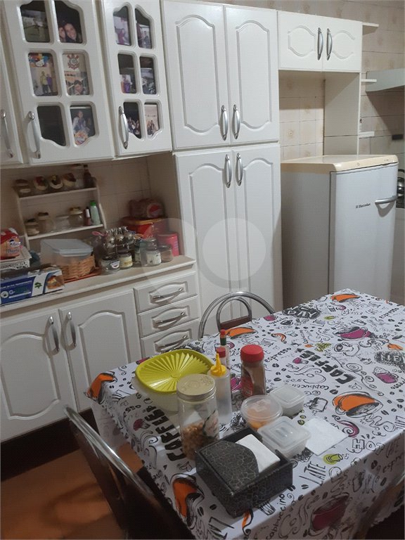 Casa à venda com 3 quartos, sendo 1 suíte, em Horto Florestal, São Paulo, SP