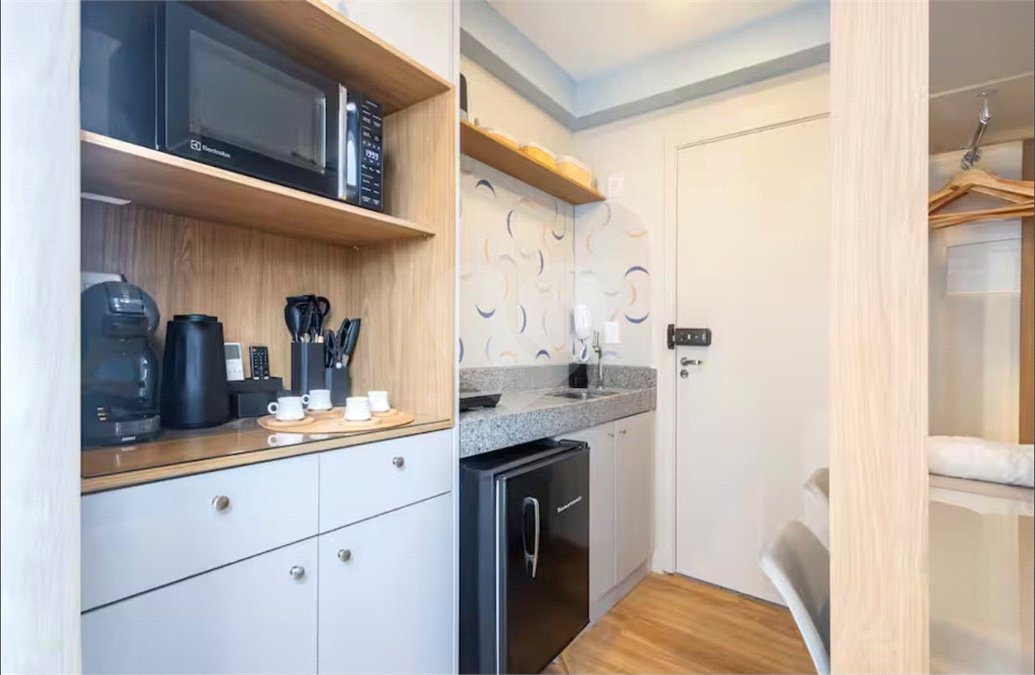 Apartamento à venda com 1 quarto em Pinheiros, São Paulo, SP