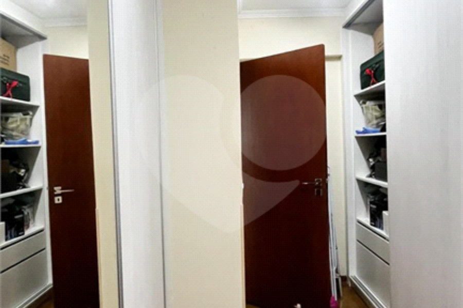 Apartamento à venda com 3 quartos, sendo 1 suíte, em Vila Guilherme, São Paulo, SP