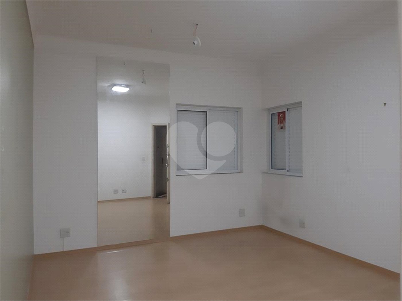Apartamento à venda com 2 quartos em Cerqueira César, São Paulo, SP