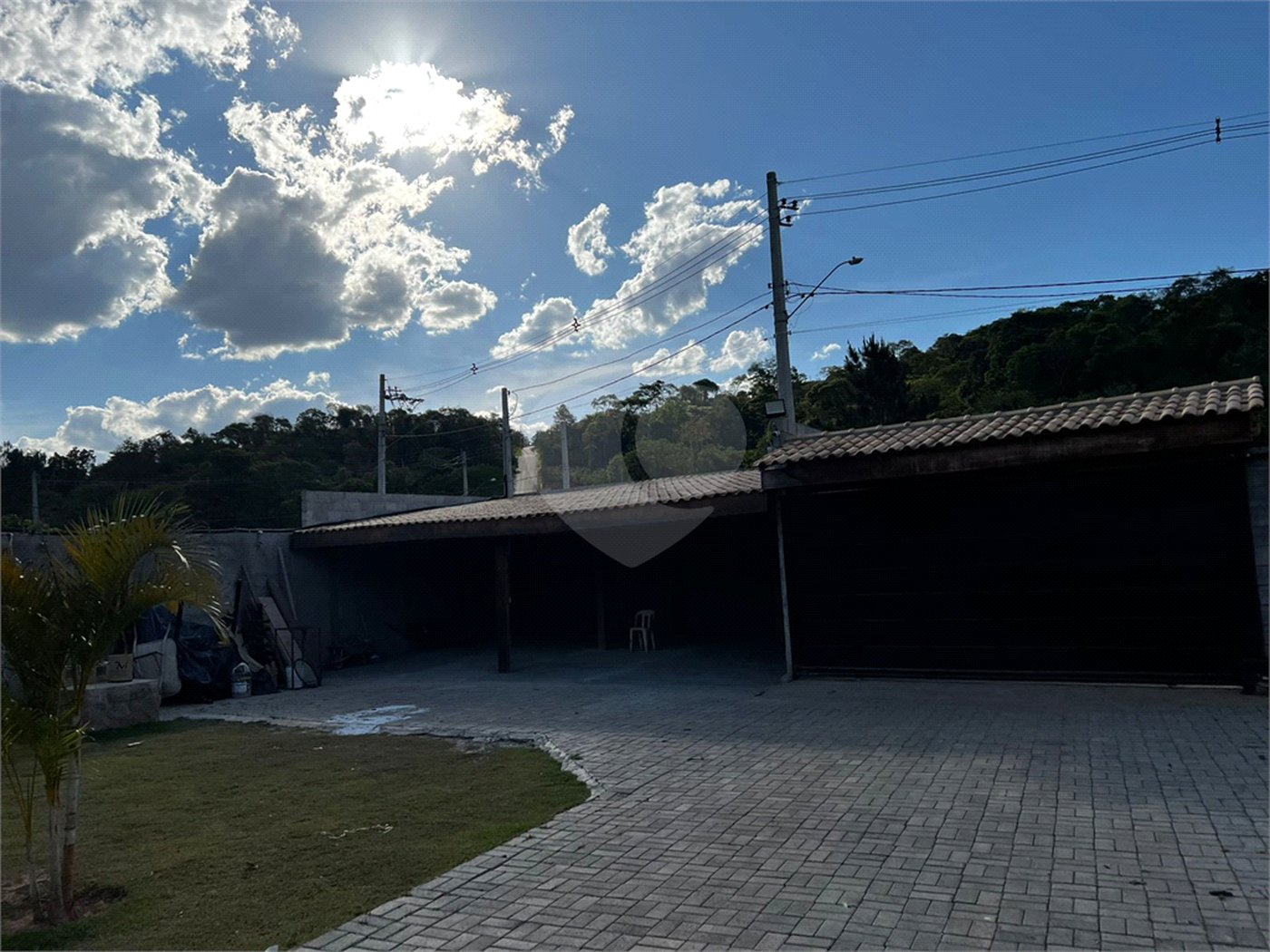 Chácara à venda com 6 quartos, sendo 1 suíte, em Jardim Estância Brasil, Atibaia, SP