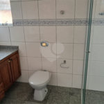 Sobrado para alugar com 4 quartos, sendo 2 suítes, em Interlagos, São Paulo, SP