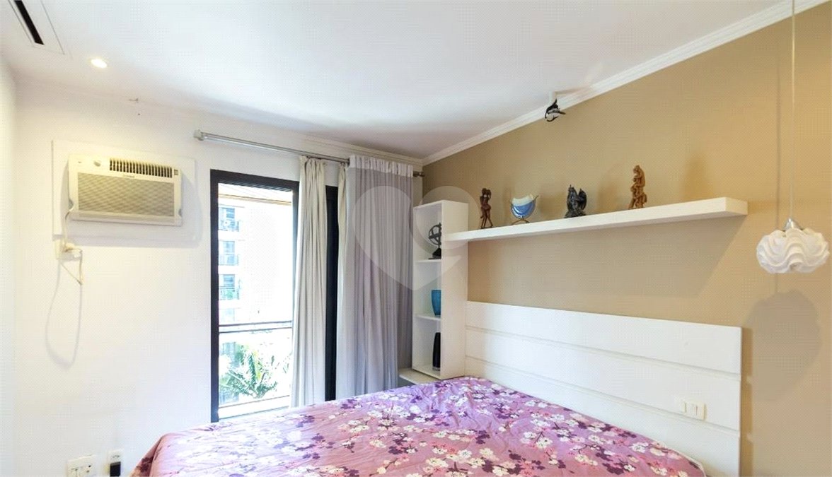 Apartamento à venda com 1 quarto em Indianópolis, São Paulo, SP