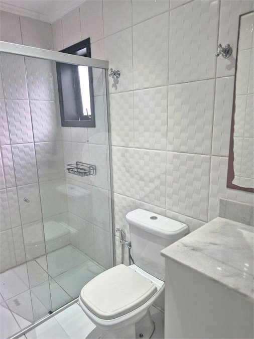 Casa de Vila à venda com 4 quartos, sendo 3 suítes, em Chácara Santo Antônio, São Paulo, SP