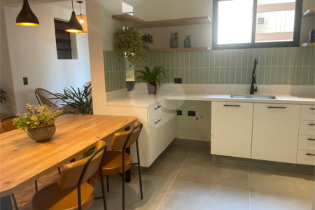 Apartamento à venda com 2 suítes em Pinheiros, São Paulo, SP