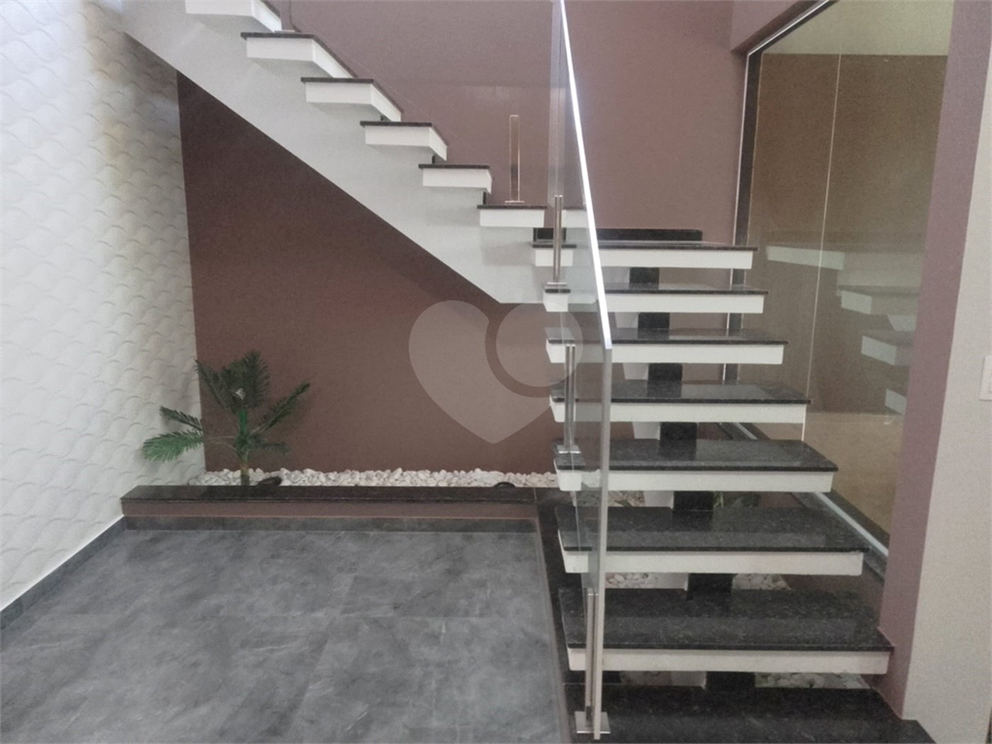 Condomínio à venda com 4 quartos, sendo 2 suítes, em Wanel Ville, Sorocaba, SP