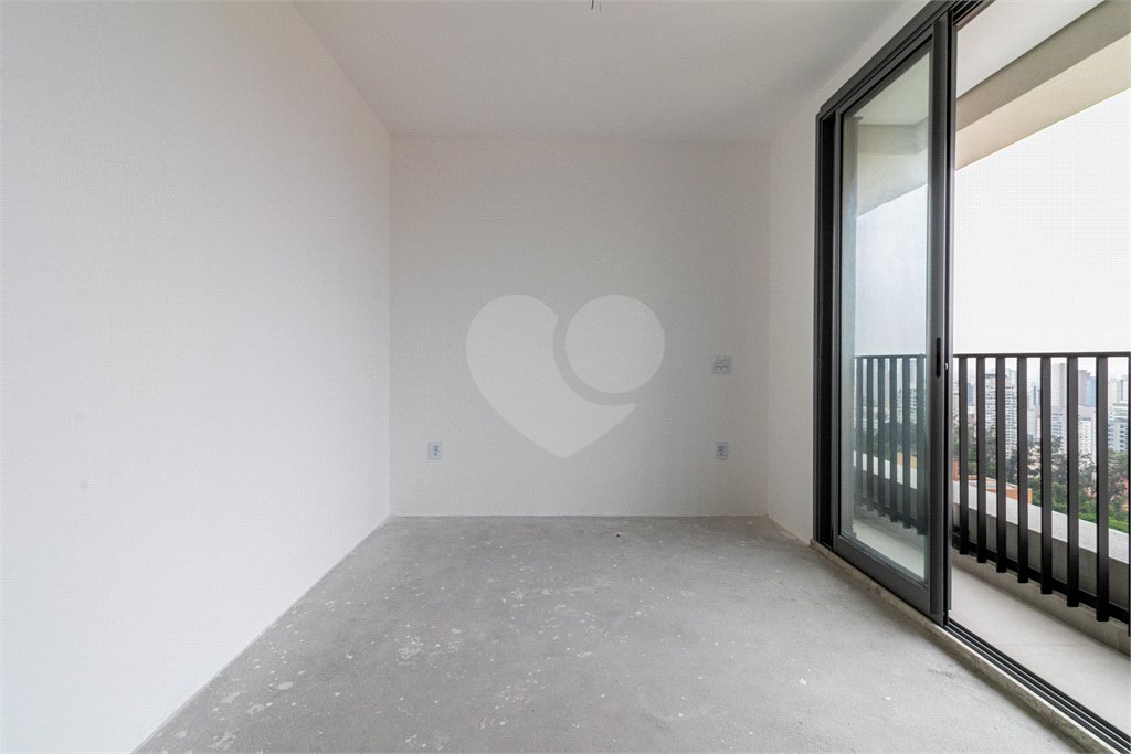 Apartamento à venda com 3 quartos, sendo 1 suíte, em Vila Mariana, São Paulo, SP