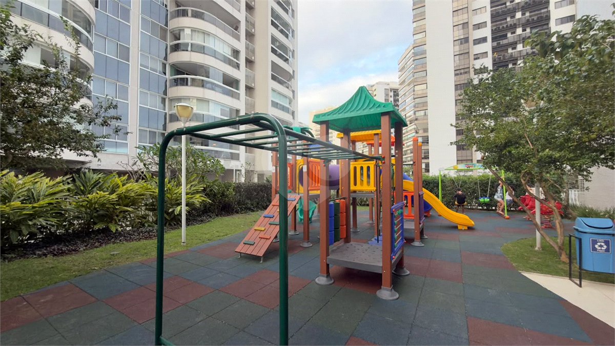 Apartamento à venda com 2 quartos, sendo 1 suíte,  em Camorim, Rio de Janeiro, RJ