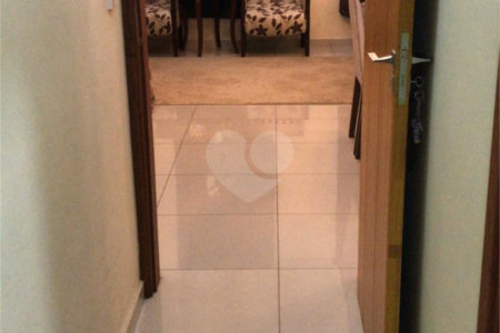 Casa à venda com 3 quartos, sendo 1 suíte,  no condomínio Horto Florestal II, Sorocaba - SP