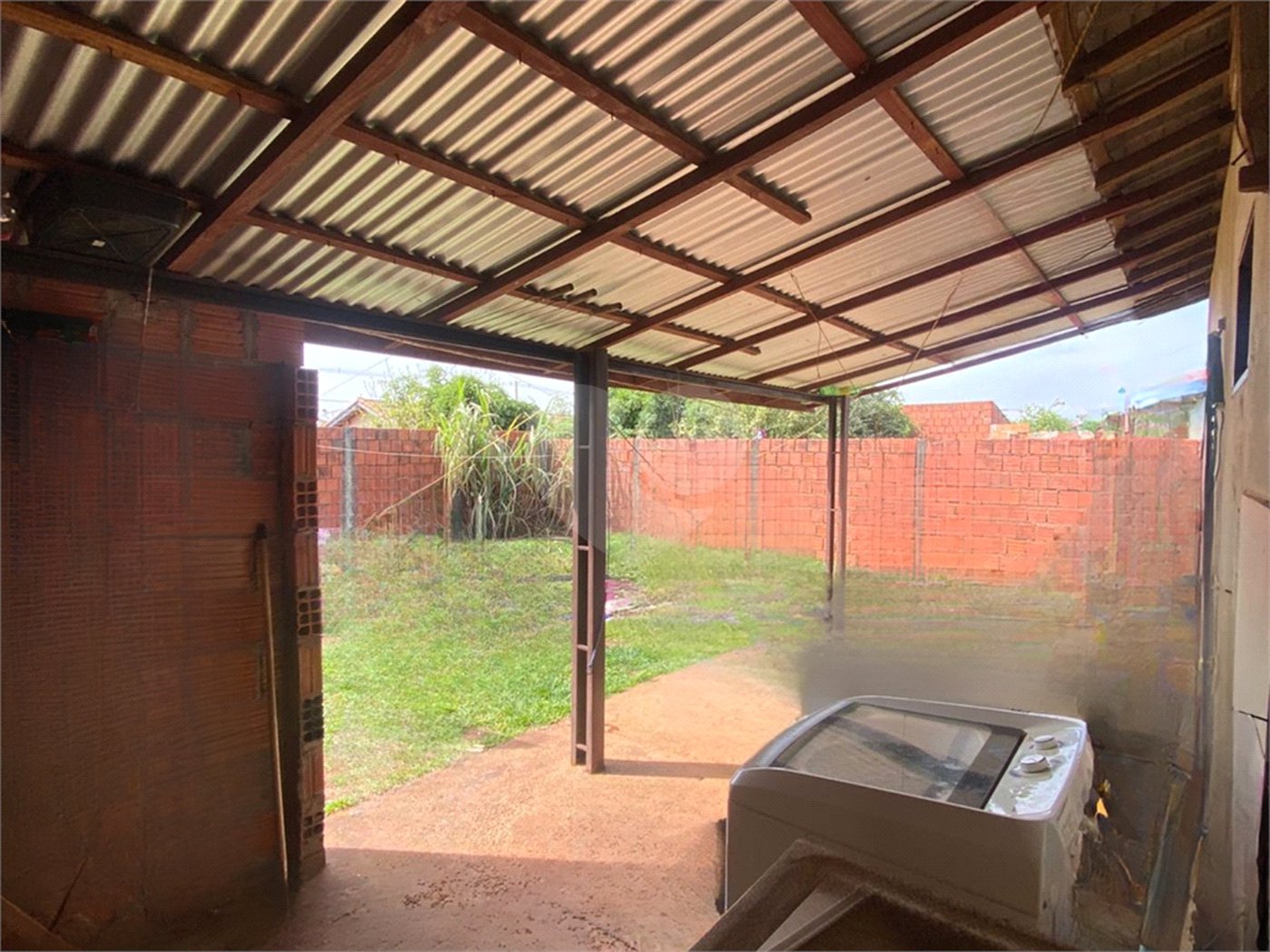 Casa à venda com 2 quartos em Residencial Kamel Saad, Ponta Porã, MS