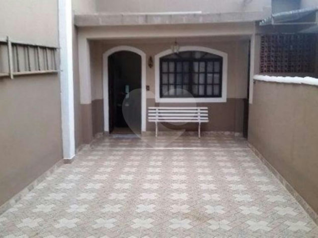 Sobrado à venda com 5 quartos, sendo 1 suíte,  em Parque Novo Mundo, São Paulo, SP