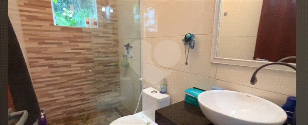 Casa à venda com 4 quartos, sendo 2 suítes,  em Albatroz, Armação dos Búzios, RJ