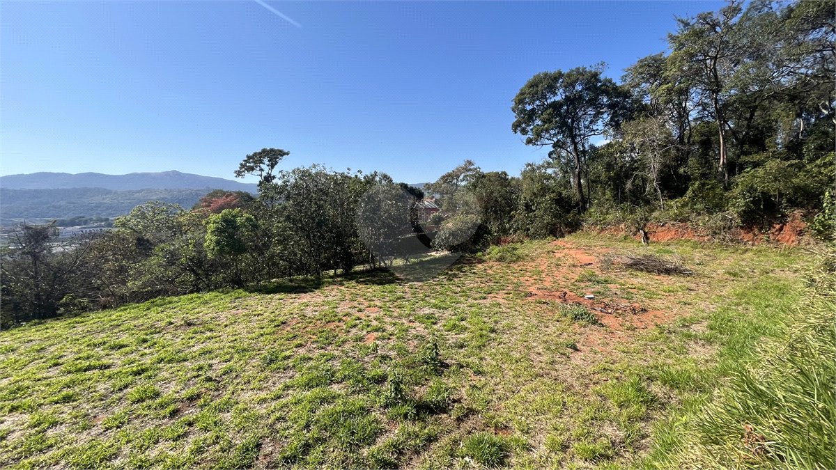 Terreno a Venda com 1000m2 no Jd Estancia Brasil em Atibaia