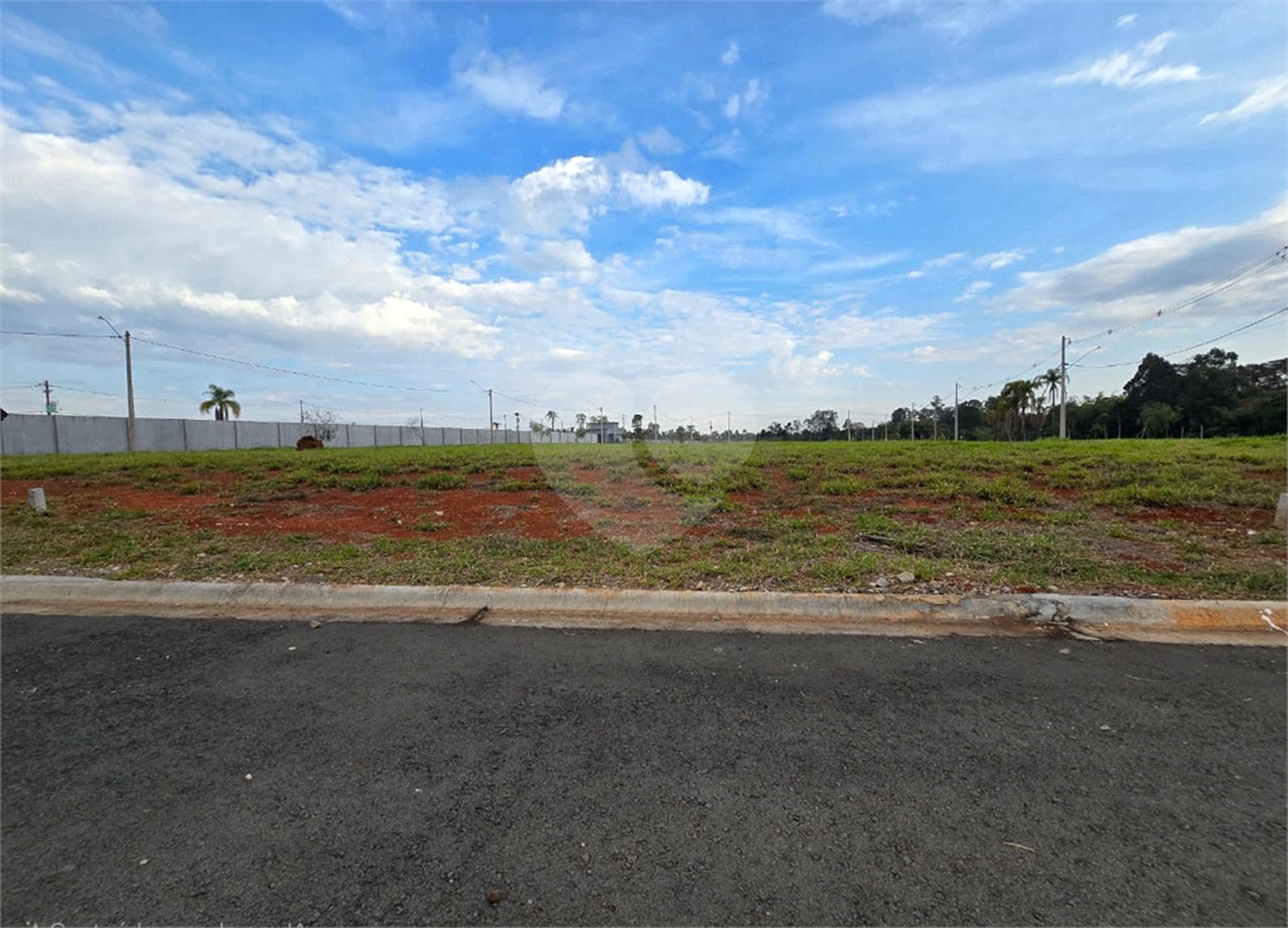 Terreno à venda em Vila La Brunetti, Itapetininga, SP
