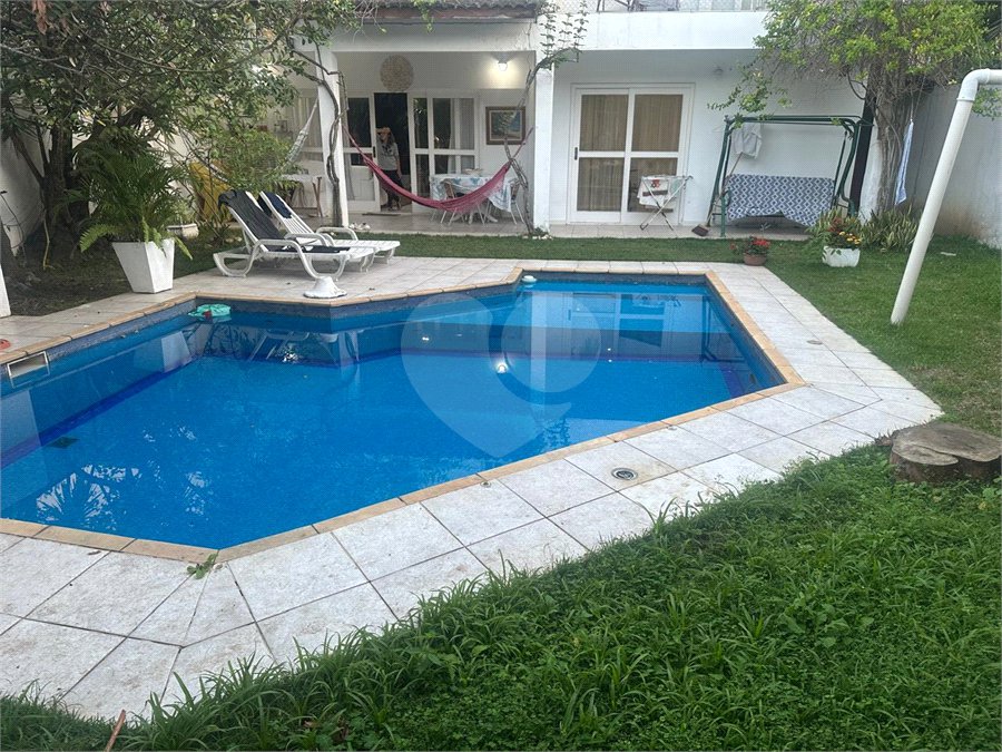 Casa à venda com 5 suítes em Barra da Tijuca, Rio de Janeiro, RJ