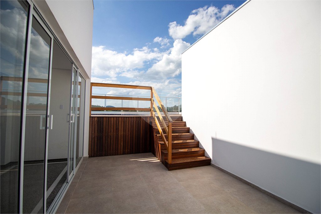 Apartamento à venda com 3 quartos, sendo 1 suíte,  em Jardim Flórida, São Roque, SP