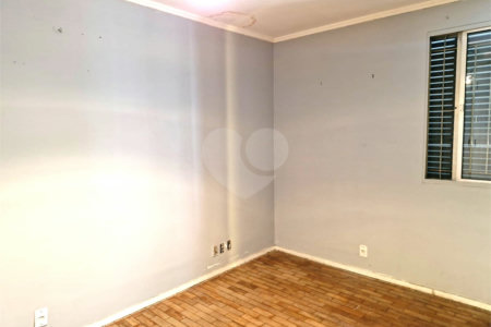 Sobrado à venda com 3 quartos, sendo 1 suíte,  em Brooklin, São Paulo, SP