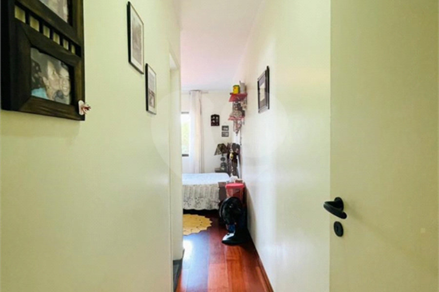 Villagio à venda com 4 quartos, sendo 2 suítes, em Saúde, São Paulo, SP