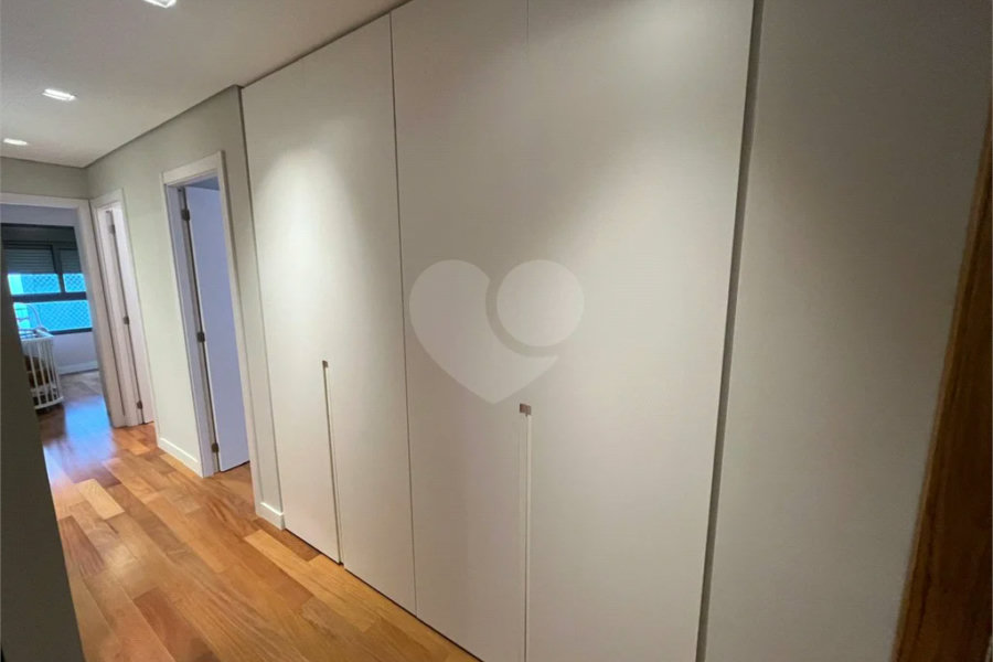 Apartamento à venda com 4 quartos, sendo 2 suítes, em Perdizes, São Paulo, SP