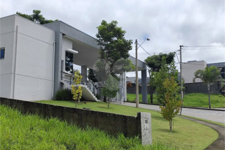Terreno à venda no condomínio Recanto das Palmas, Vinhedo - SP