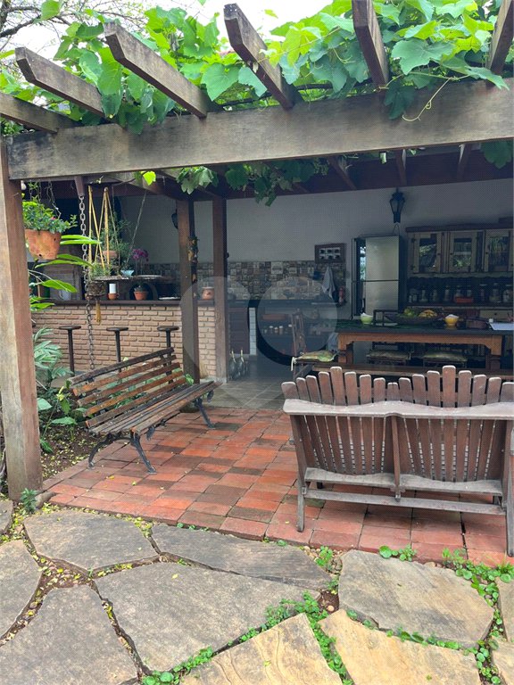 Casa Térrea para alugar com 3 suítes em Jardim do Lago, Atibaia, SP