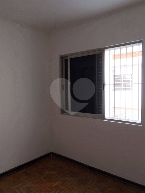 Casa à venda com 3 quartos, sendo 1 suíte, em Parque Bristol, São Paulo, SP