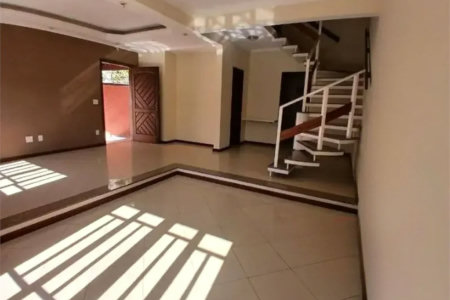 Sobrado à venda com 3 suítes em Vila São Silvestre, São Paulo, SP