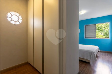 Apartamento à venda com 3 quartos, sendo 1 suíte, em Santo Amaro, São Paulo, SP