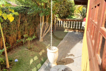 Casa à venda com 5 suítes no condomínio Estância Marambaia, Vinhedo - SP