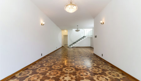 Casa à venda com 3 quartos, sendo 1 suíte,  em Brooklin Paulista, São Paulo, SP