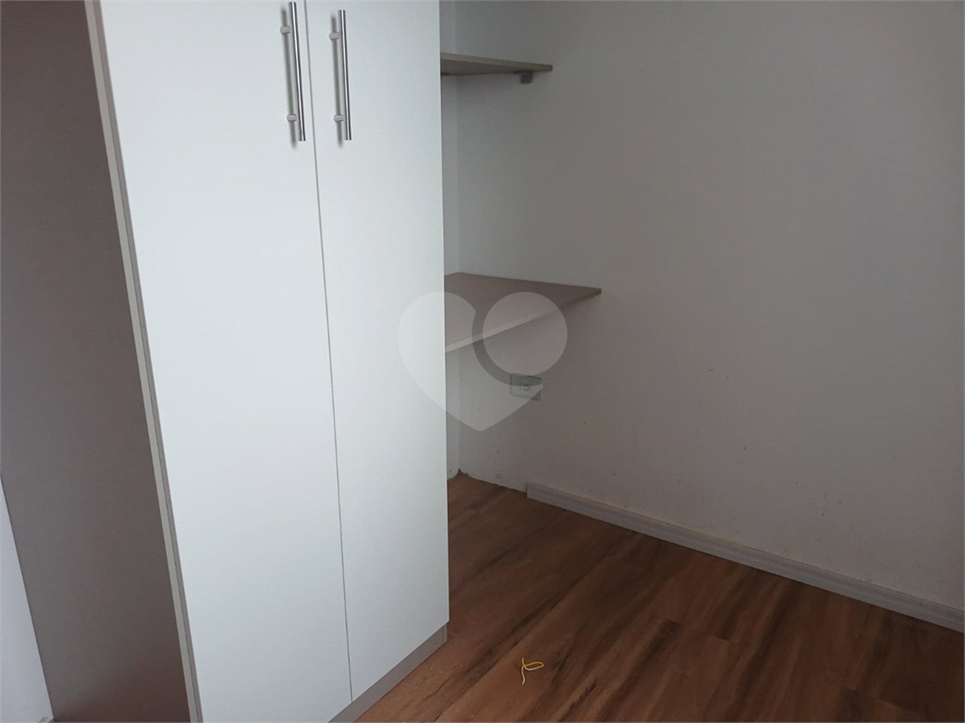 Casa à venda com 2 quartos, sendo 1 suíte,  em Parque Vitória, São Paulo, SP