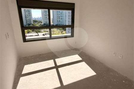 Apartamento à venda com 3 suítes em Água Branca, São Paulo, SP